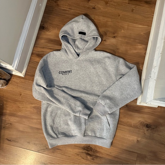 Comfrt Coordinates Gray Hoodie - Picture 1 of 5